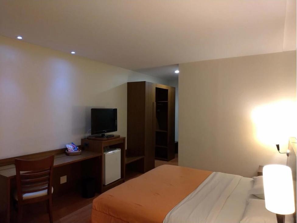 Master Plaza Hotel 바르바세나 외부 사진