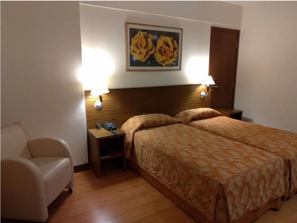 Master Plaza Hotel 바르바세나 외부 사진